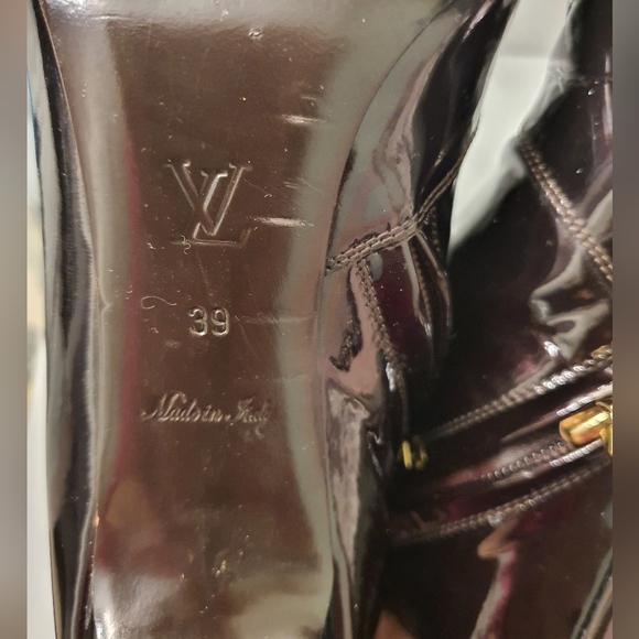 LOUIS VUITTON ANKLE BOOTS - Picture 5 of 7